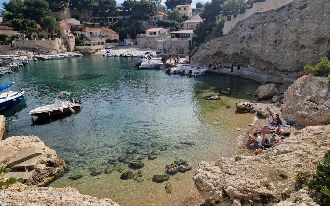 Location dans les Calanques de Marseille : où loger malin (2026)
