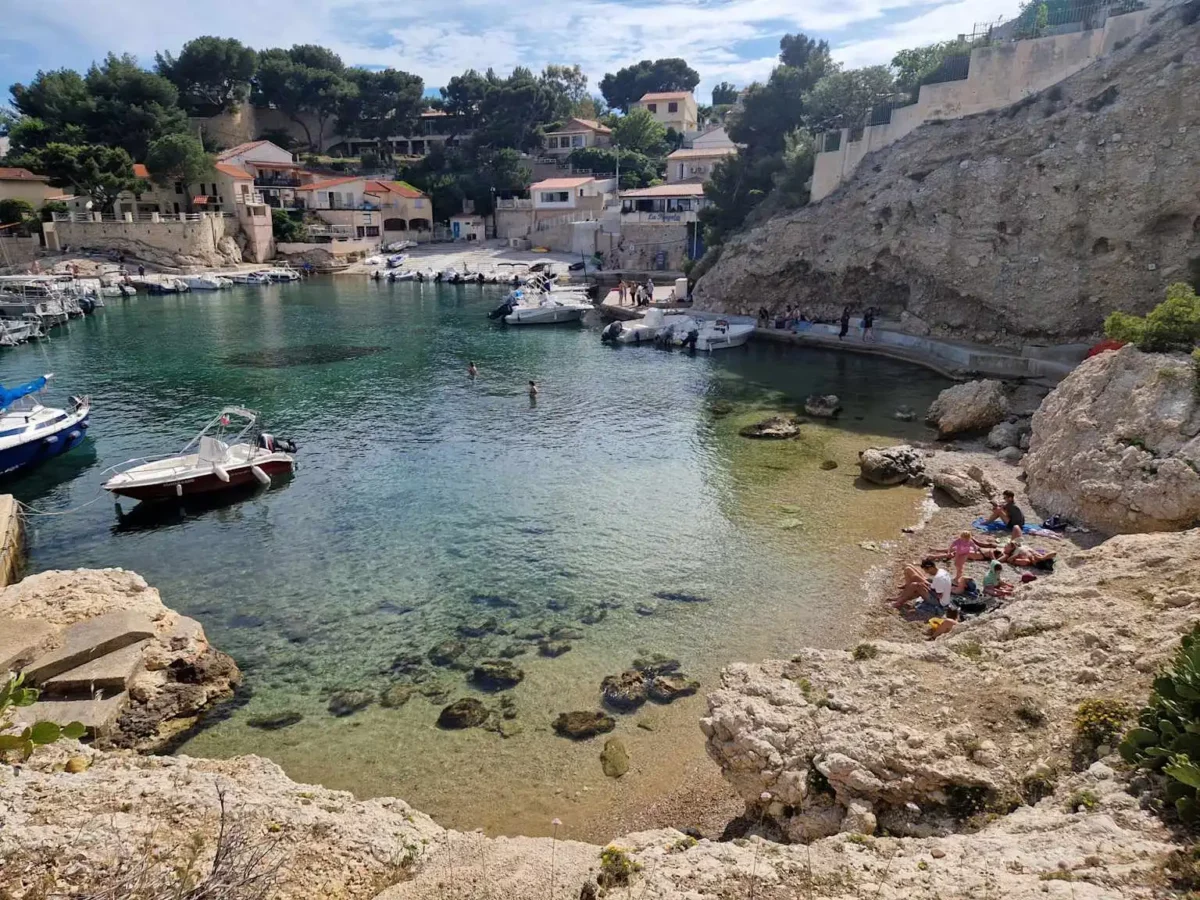 Location dans les calanques de Marseille Location dans les calanques de Marseille