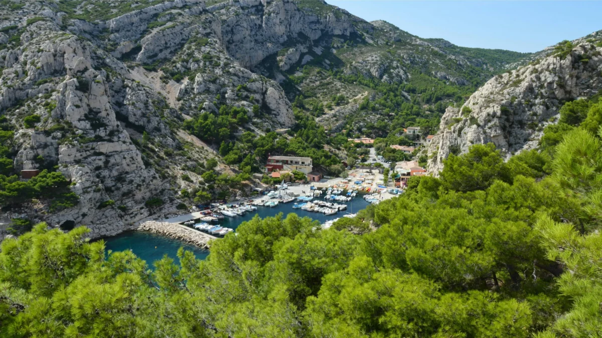 Dormir dans les Calanques de Marseille